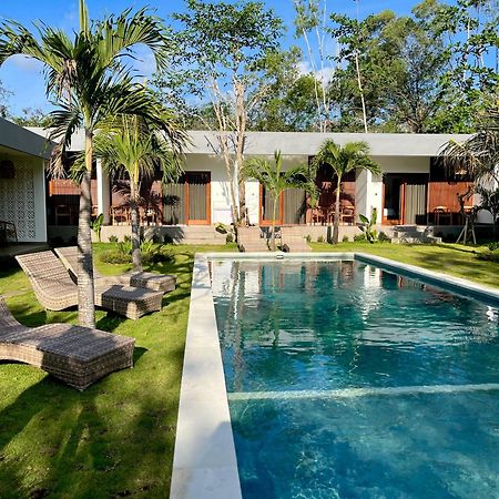 Tropical Almond Villa Улувату Екстер'єр фото