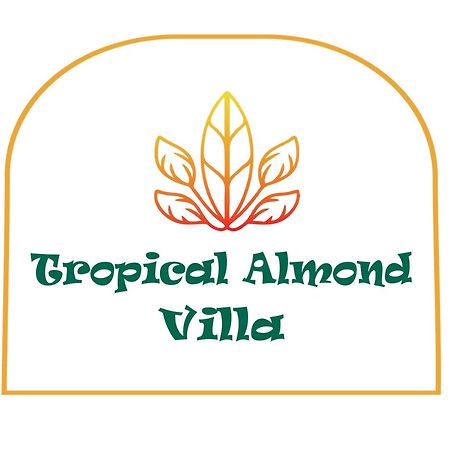 Tropical Almond Villa Улувату Екстер'єр фото