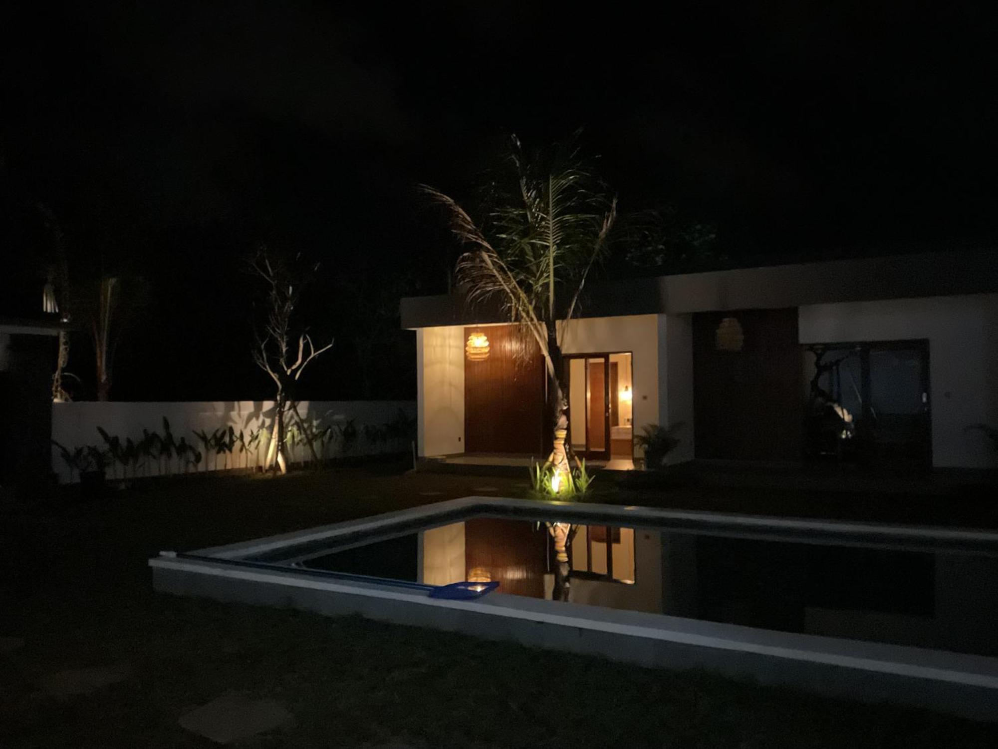 Tropical Almond Villa Улувату Екстер'єр фото