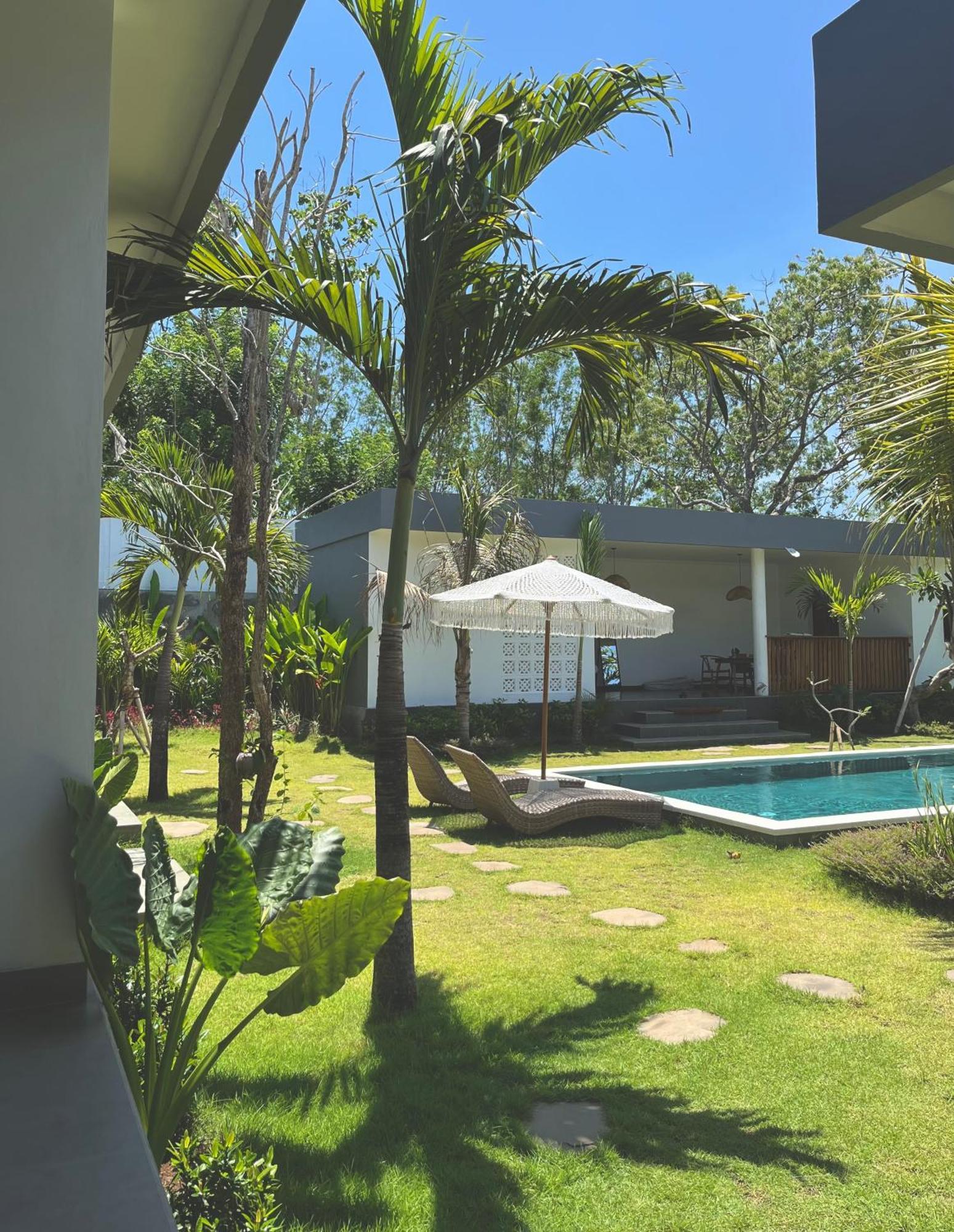 Tropical Almond Villa Улувату Екстер'єр фото