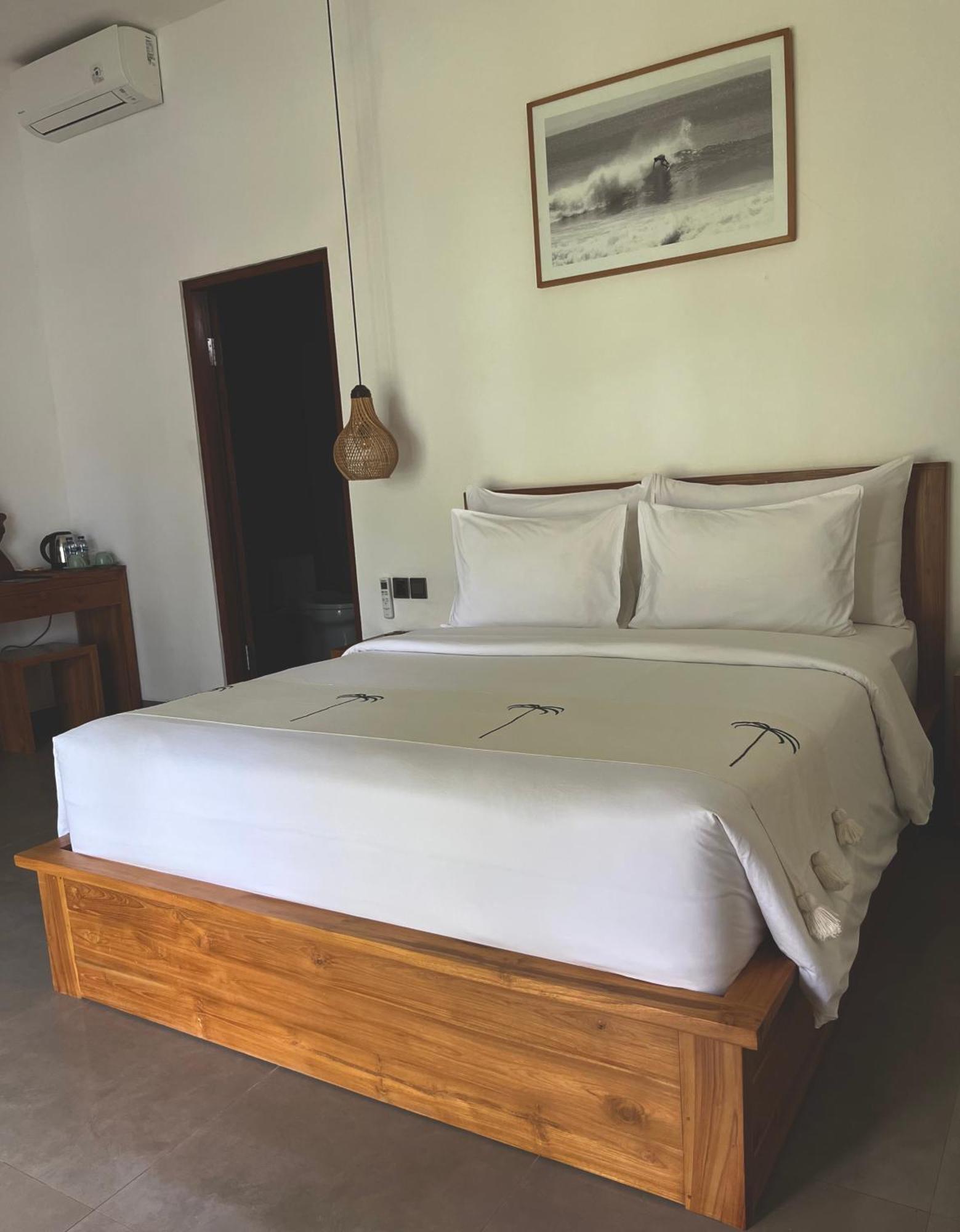 Tropical Almond Villa Улувату Екстер'єр фото